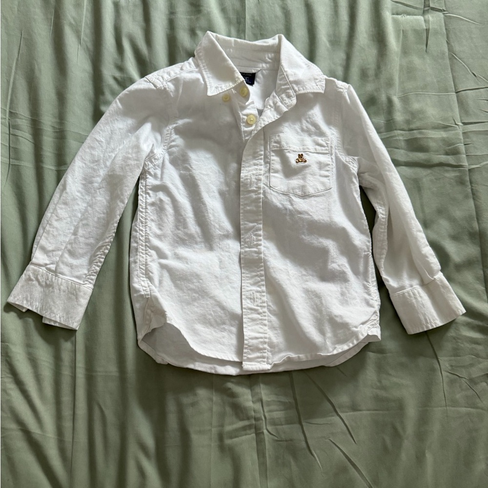 GAP White Kids Button Down Shirt with Bear Embroidery 3T
